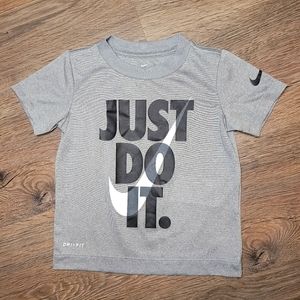 Nike Boys 2T Gray Just Do It TShirt